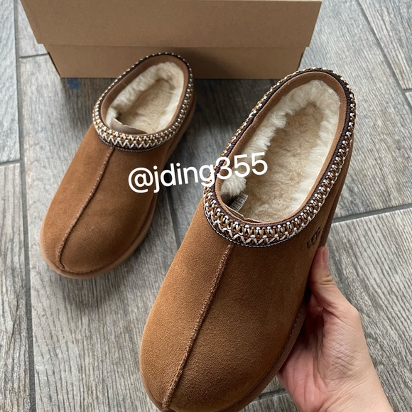 Brand New UGG Big Kids Tasman Slipper Chestnut (Kids 4) - Picture 3 of 7